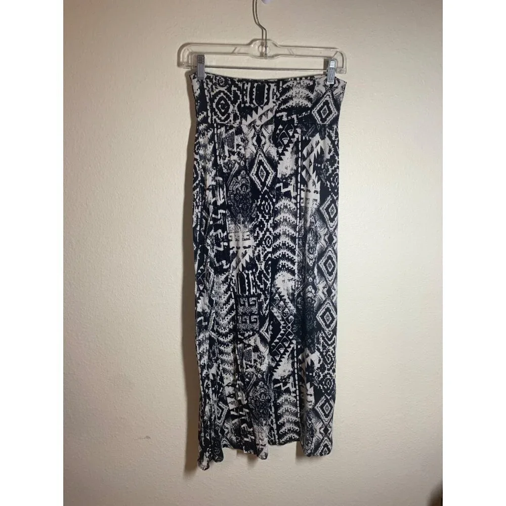 Wet Seal Aztec Tribal Print Maxi Skirt Women's Size Small Black Y2K Retro P10